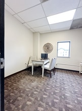 323 Columbia St, Lafayette, IN à louer Photo intérieure– Image 1 sur 4