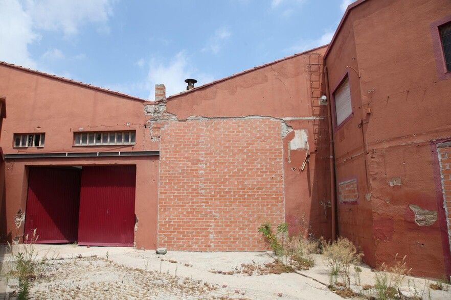 Industriel/Logistique dans Sabadell, Barcelona à vendre - Photo de l’immeuble – Image 2 sur 10