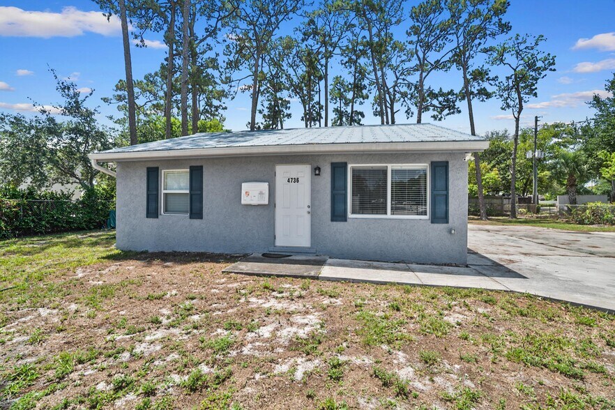 4736 Lake Worth Rd, Greenacres, FL à vendre - Photo de l’immeuble – Image 1 sur 21