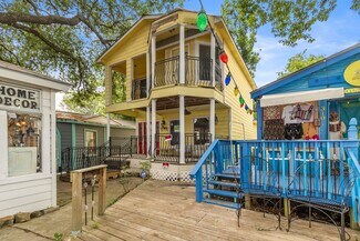 Plus de détails pour 310 Main St, Spring, TX - Spécialisé à vendre