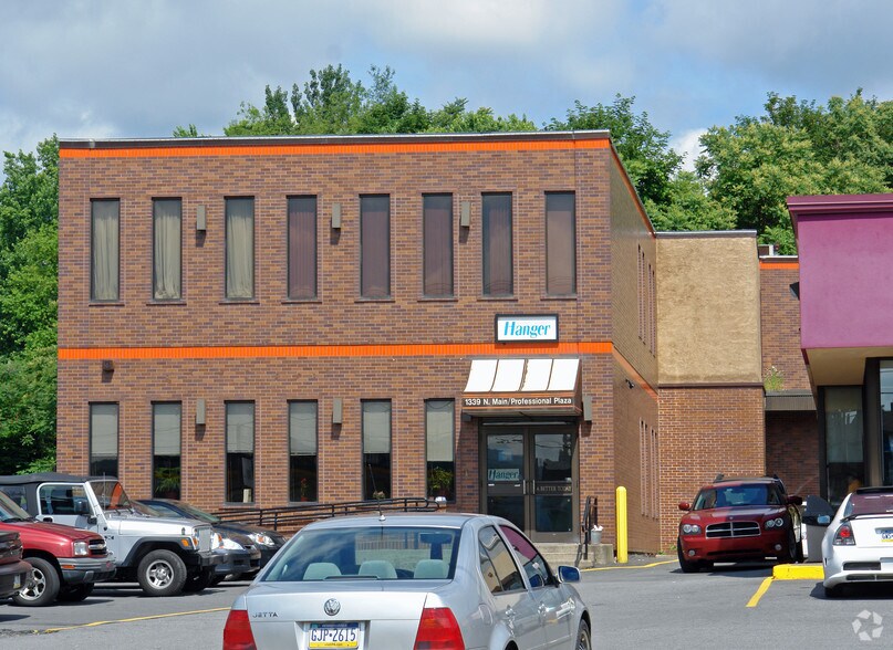 1339 R N Main Ave, Scranton, PA à vendre - Photo de l’immeuble – Image 2 sur 2