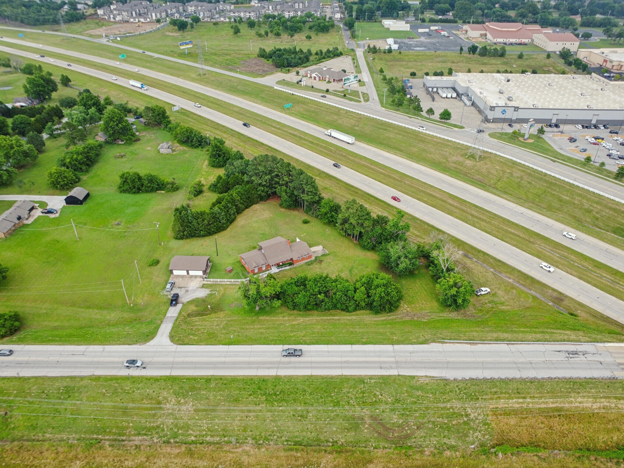 9908 N 129th East Ave, Owasso, OK à vendre Photo principale– Image 1 sur 7