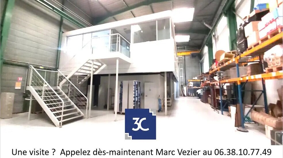 Industriel/Logistique dans Voisins-le-Bretonneux à vendre - Photo de l’immeuble – Image 2 sur 8