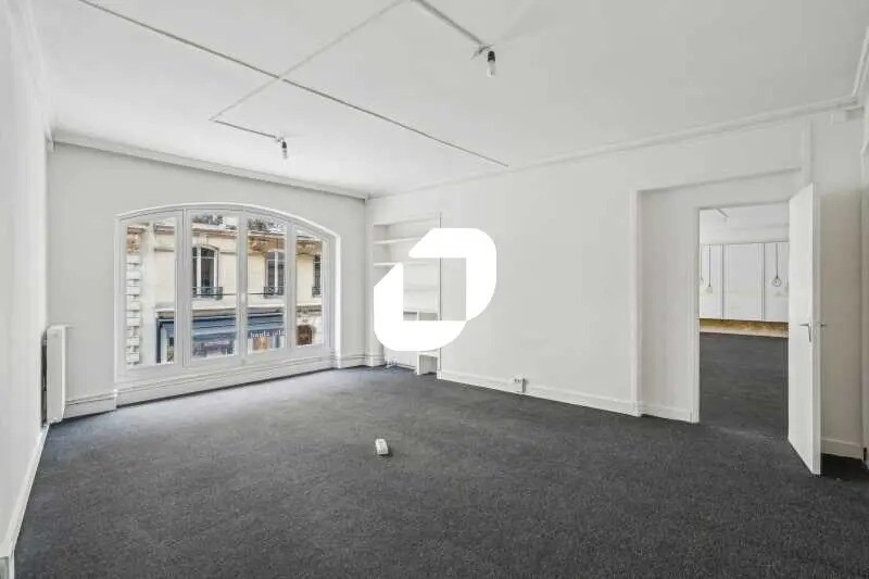Bureau dans Paris à louer - Photo de l’immeuble – Image 3 sur 14