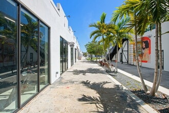 710 NW 5th Ave, Fort Lauderdale, FL à louer Photo intérieure– Image 1 sur 5