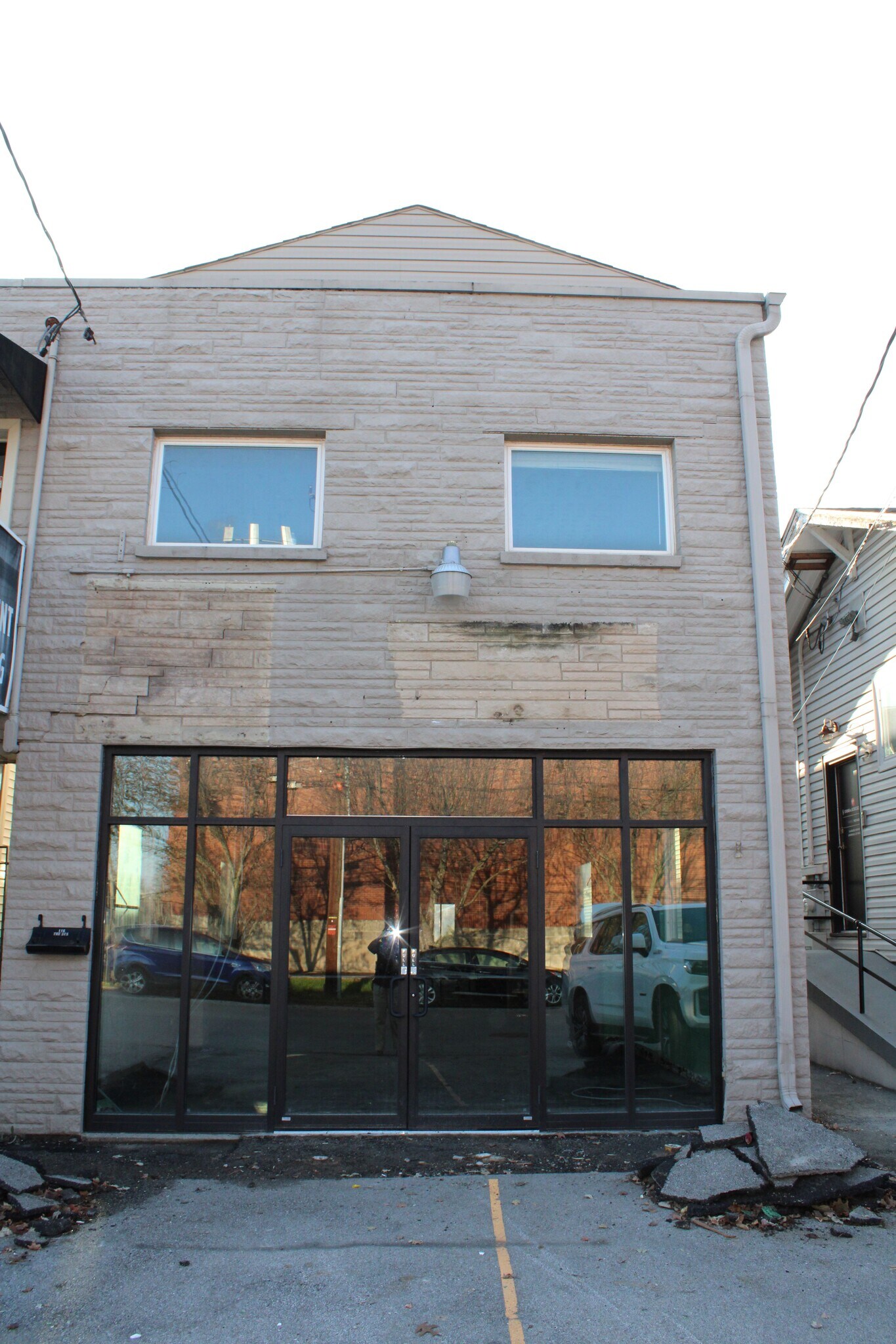 116 Bauer Ave, Louisville, KY à louer Photo de l’immeuble– Image 1 sur 6