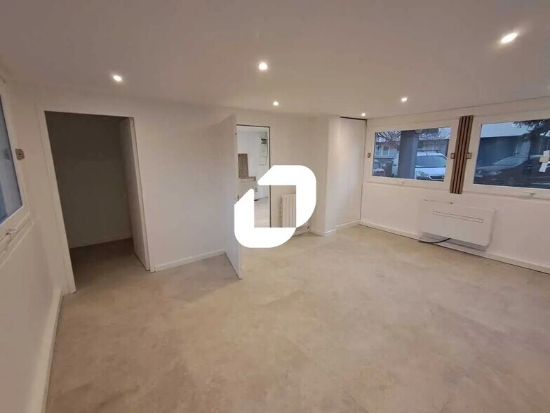 Bureau dans La Garenne-Colombes à louer - Photo de l’immeuble – Image 3 sur 6
