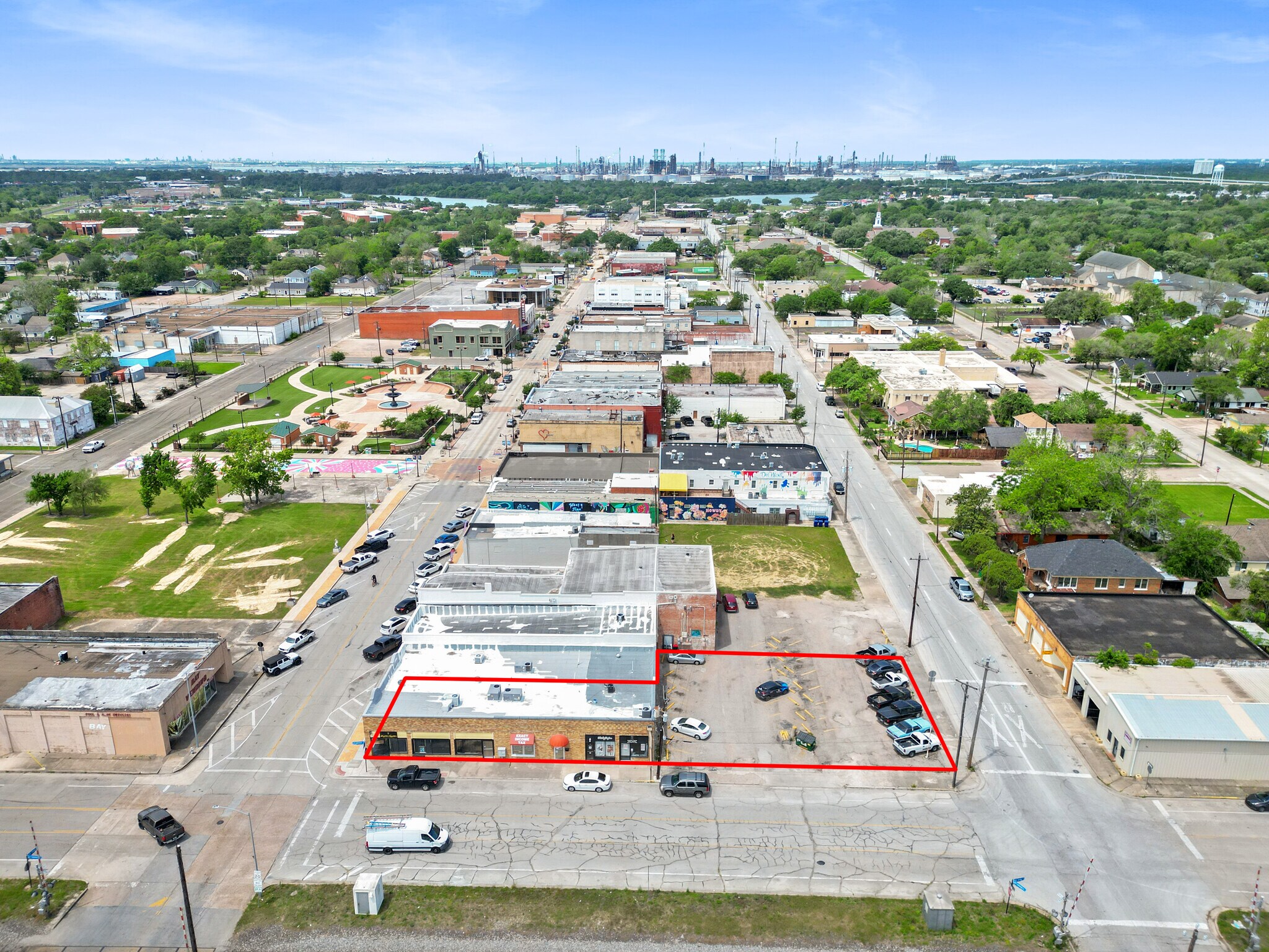 100 W Texas Ave, Baytown, TX à vendre Photo principale– Image 1 sur 7
