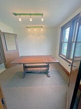 10326 Lincoln Trl, Fairview Heights, IL à louer Photo intérieure– Image 1 sur 4