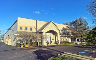 Plus de détails pour 1438 N Crooks Rd, Clawson, MI - Industriel/Logistique à vendre