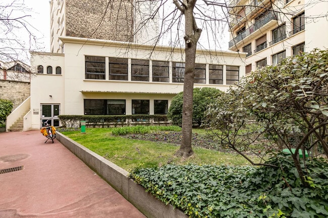 Plus de détails pour Rue Eugène Flachat, Paris - Bureau à vendre