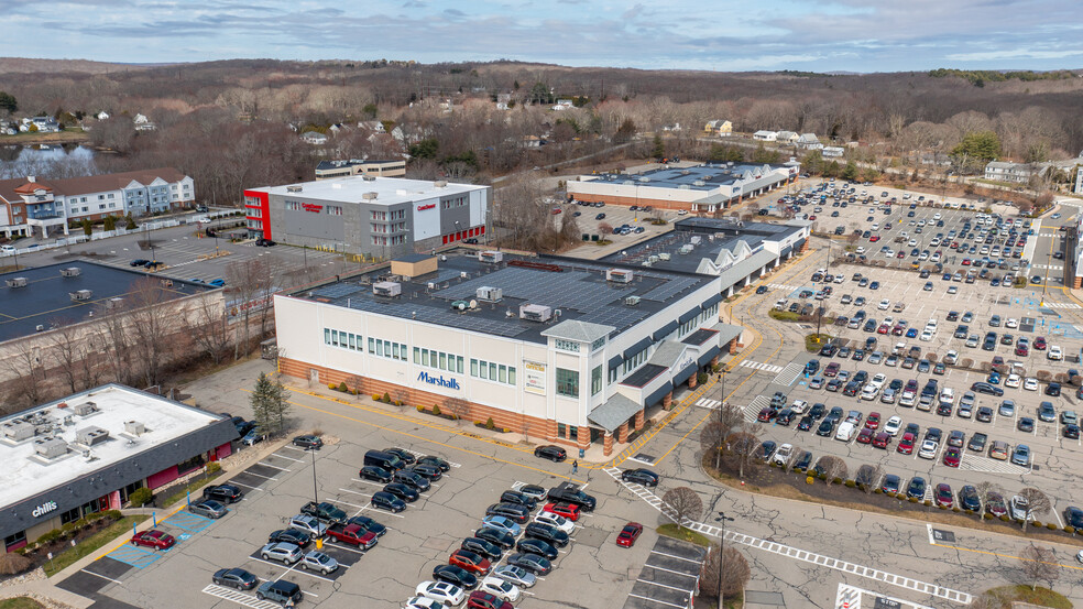 351 N Frontage Rd, New London, CT à louer - Photo de l’immeuble – Image 2 sur 13