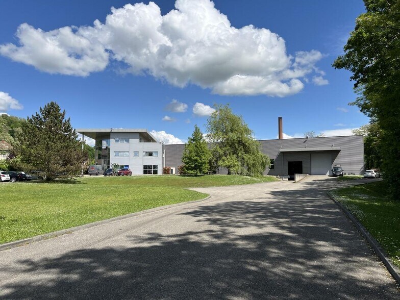 12 Avenue De Savoie, Saint-Clair-de-la-Tour à vendre - Photo de l’immeuble – Image 3 sur 20