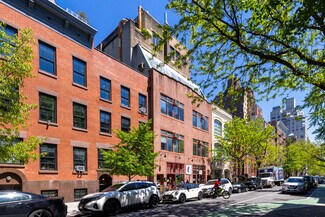 Plus de détails pour 227 W 13th St, New York, NY - Local commercial à vendre