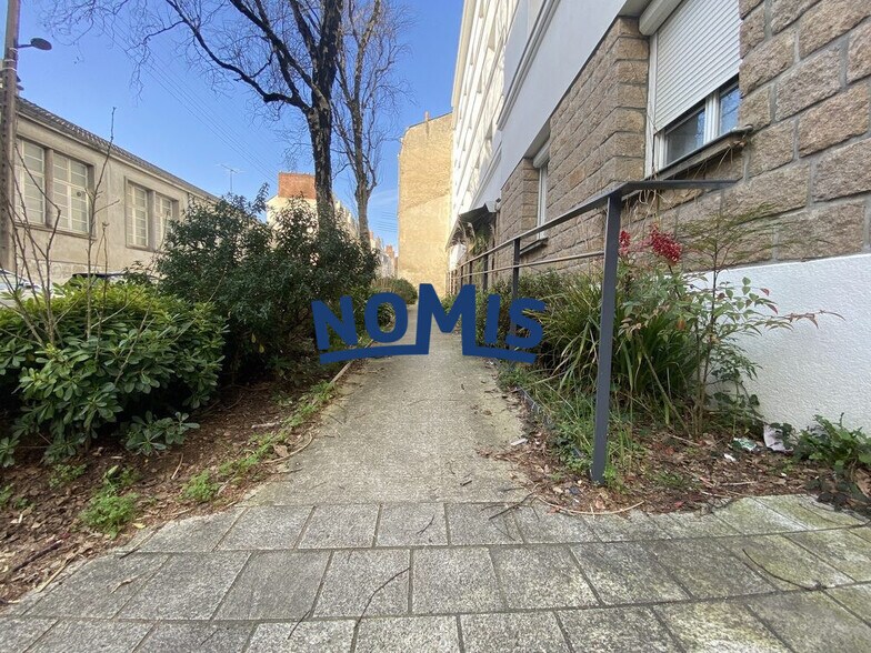 Local commercial dans Nantes à louer - Photo de l’immeuble – Image 3 sur 6