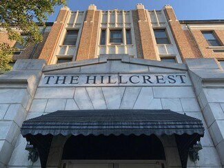 Plus de détails pour 400 W 15th Ave, Emporia, KS - Logement à vendre