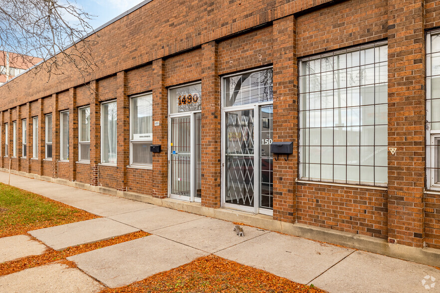 1450-1530 Rue Mazurette, Montréal, QC à louer - Photo de l’immeuble – Image 2 sur 4