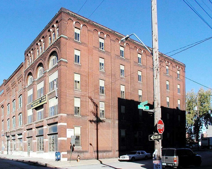 1400 W 12th St, Kansas City, MO à vendre - Photo de l’immeuble – Image 2 sur 3