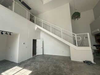 Plus de détails pour 410 Evernia St, West Palm Beach, FL - Local d'activités à louer