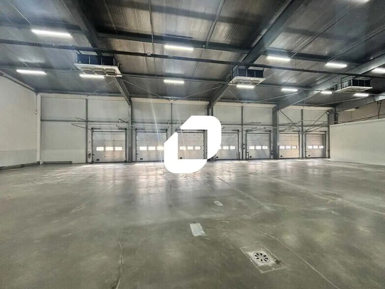 Bureau dans Bordeaux à louer - Photo de l’immeuble – Image 3 sur 4