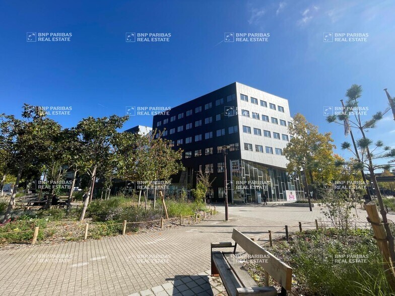 Bureau dans Nantes à louer - Photo de l’immeuble – Image 1 sur 12
