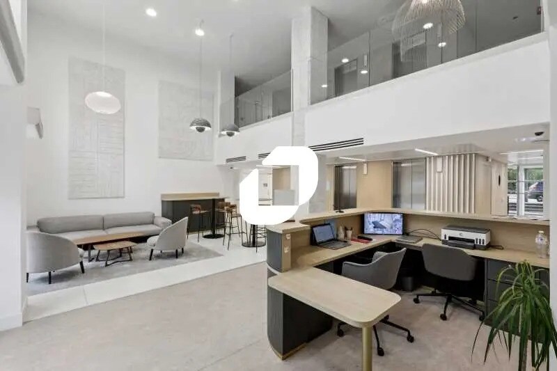 Bureau dans Nanterre à louer - Photo de l’immeuble – Image 2 sur 25