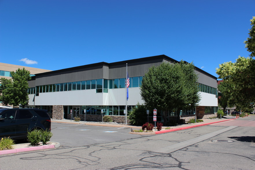 675 W Moana Ln, Reno, NV à louer - Photo principale – Image 1 sur 13