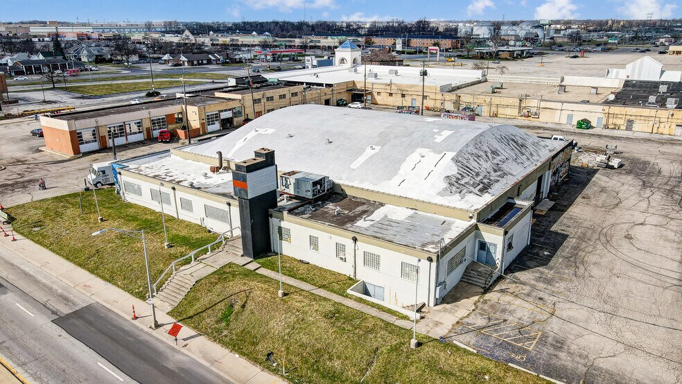 3440 W Broad St, Columbus, OH à vendre - Photo de l’immeuble – Image 1 sur 31