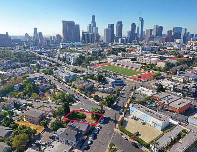 202 Belmont Ave, Los Angeles, CA à vendre - Photo de l’immeuble – Image 2 sur 7