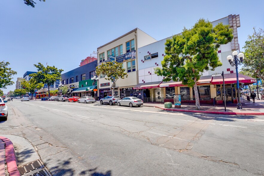 401-421 E St, San Diego, CA à vendre - Photo de l’immeuble – Image 3 sur 14