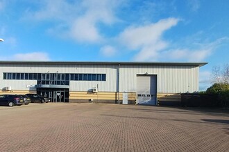 Paycocke Rd, Basildon à louer Photo de l’immeuble– Image 1 sur 5