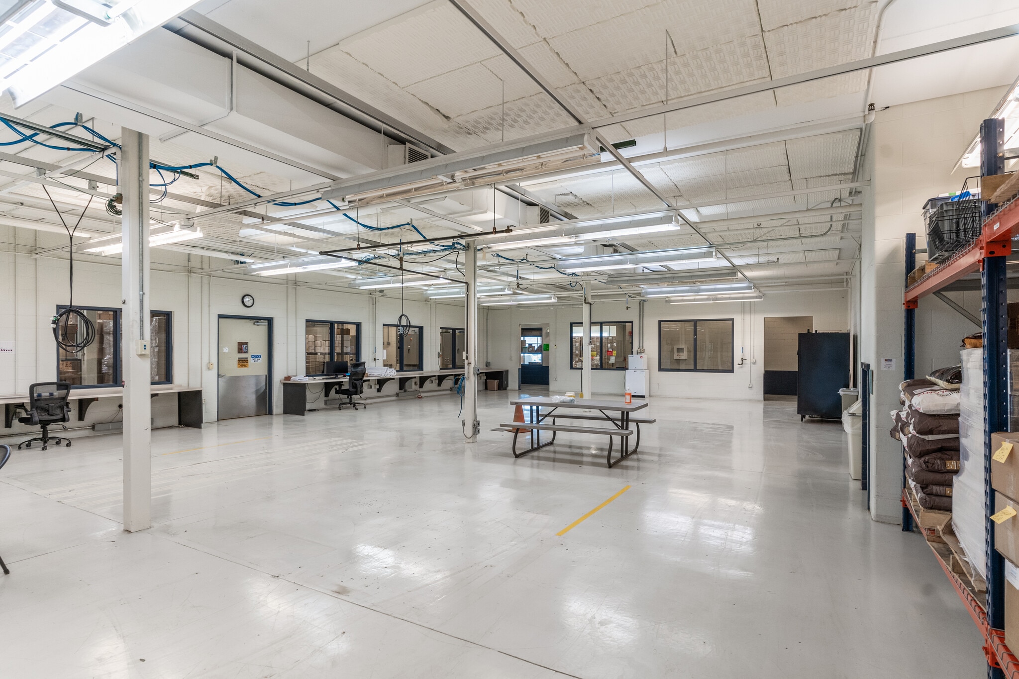 1507 S Kalamazoo Ave, Marshall, MI à vendre Photo intérieure– Image 1 sur 6