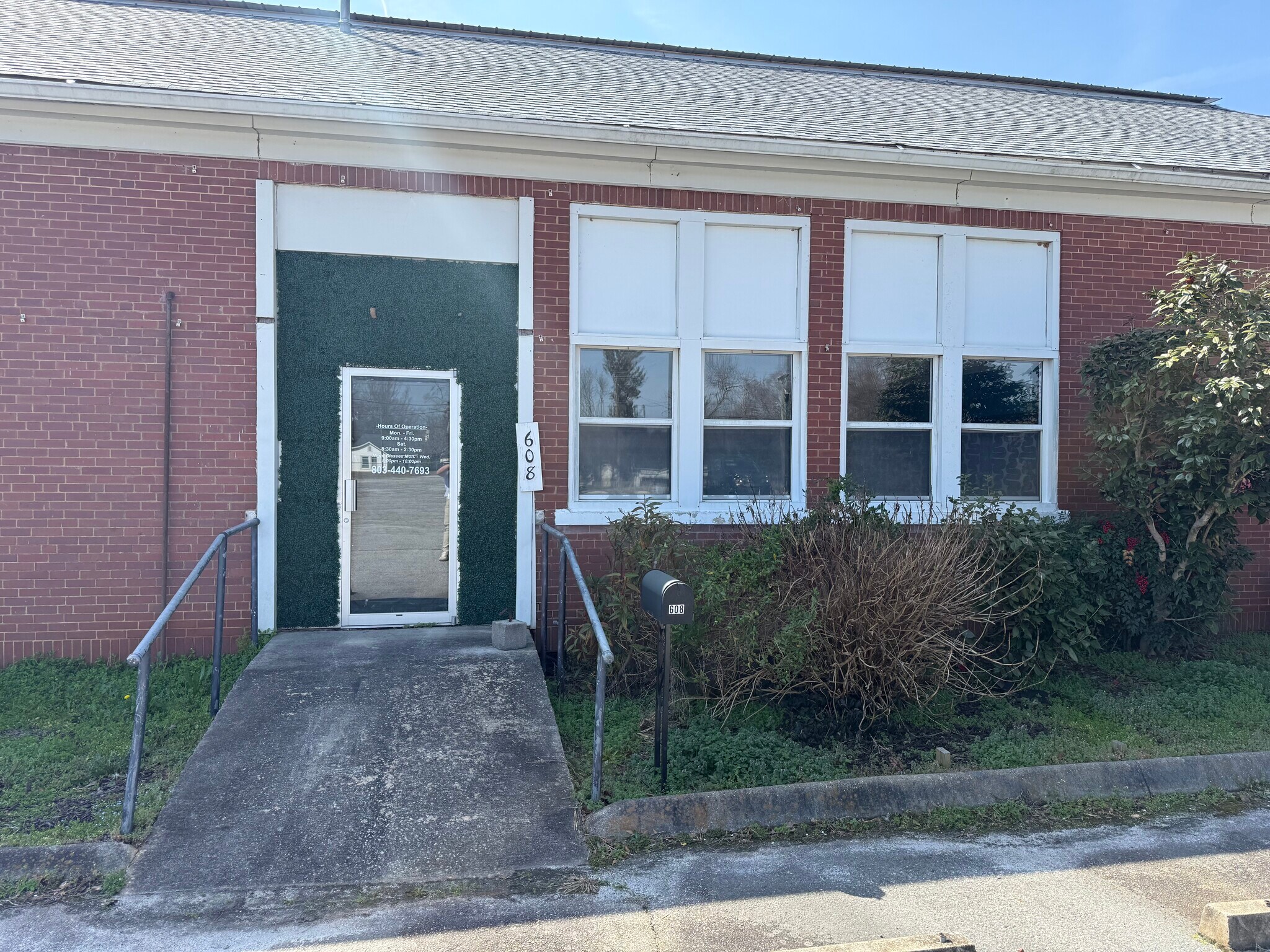 608 Fleming St, Laurens, SC à louer Photo principale– Image 1 sur 3