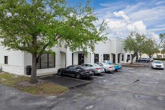 Plus de détails pour 17050 Alico Commerce Ct, Fort Myers, FL - Industriel/Logistique à louer