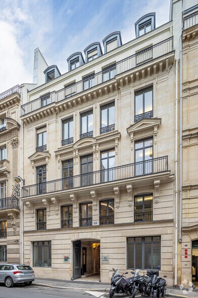 58 Rue De La Victoire, Paris à louer - Photo de l’immeuble – Image 2 sur 5
