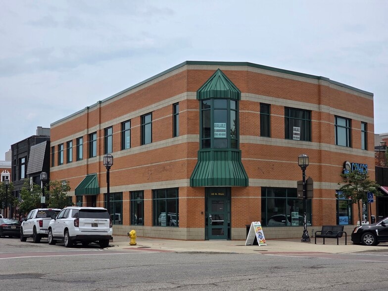 40-42 Macomb Pl, Mount Clemens, MI à louer - Photo de l’immeuble – Image 2 sur 3