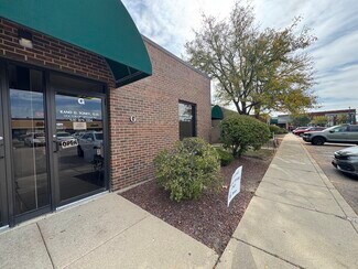 Plus de détails pour 34 N Island Ave, Batavia, IL - Bureau à louer