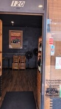 15928 Ventura Blvd, Encino, CA à louer - Vidéo sur l’annonce professionnelle
