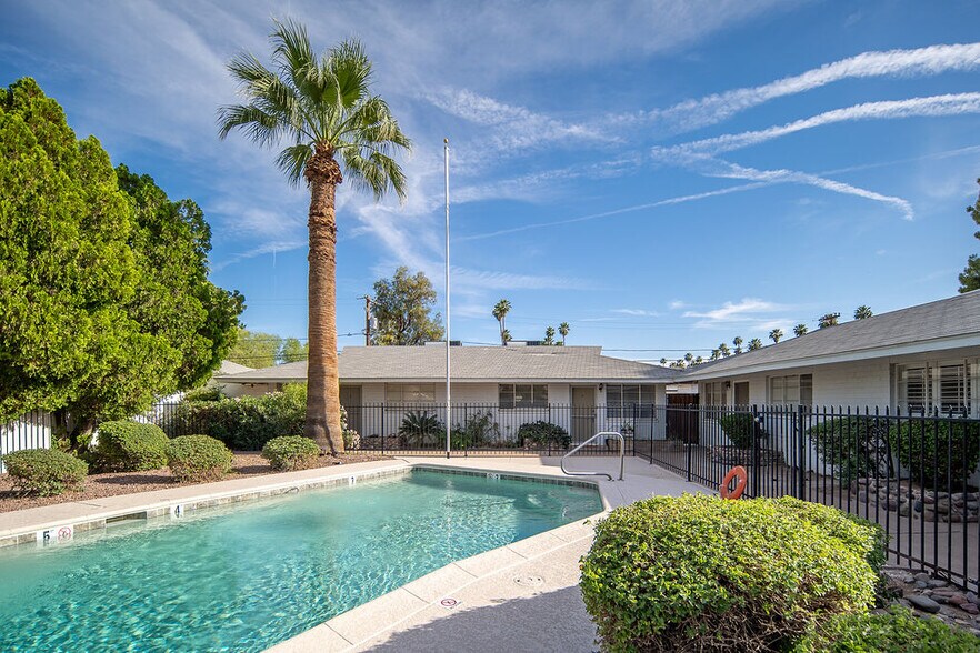 3517 E Montecito Ave, Phoenix, AZ à vendre - Photo de l’immeuble – Image 2 sur 24