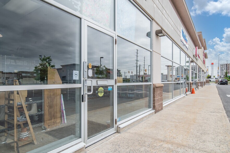 755-759 Gardiners Rd, Kingston, ON à louer - Photo de l’immeuble – Image 1 sur 4