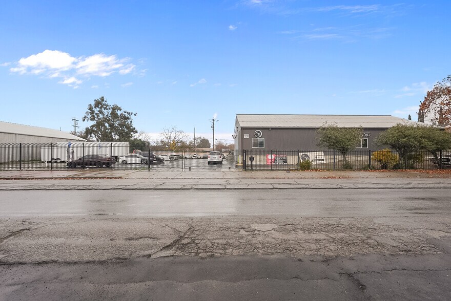 1030 N Union St, Stockton, CA à vendre - Photo de l’immeuble – Image 2 sur 17