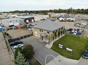35 Renault Cres, St. Albert, AB - Vue aérienne  vue de carte - Image1
