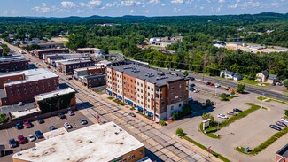 Plus de détails pour 503 Broadway St S, Menomonie, WI - Local commercial à louer