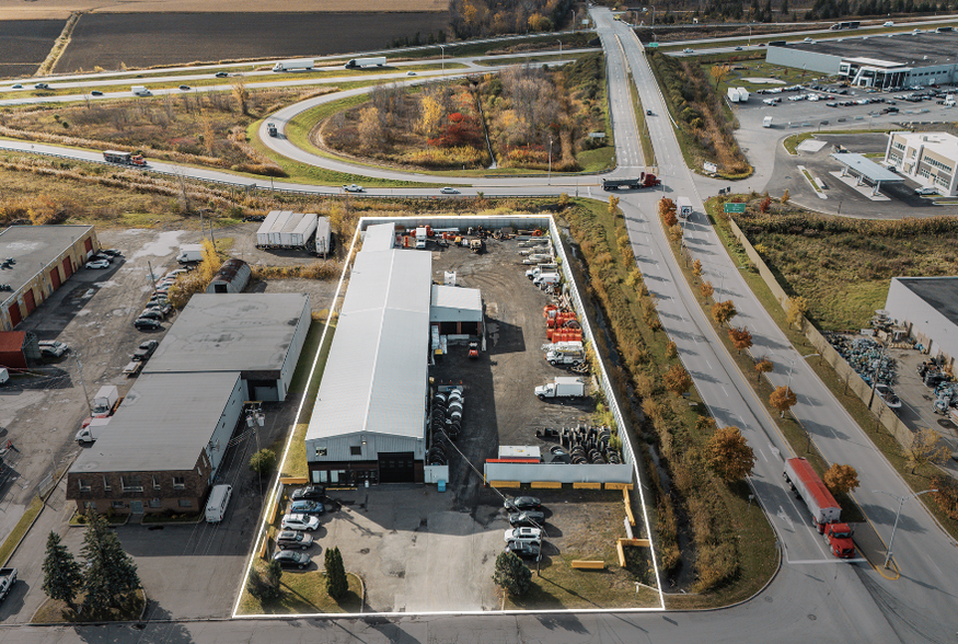 2375 Boul Ford, Châteauguay, QC à louer - Aérien – Image 2 sur 6