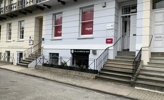 3 Imperial Sq, Cheltenham GLS - Espace de bureau