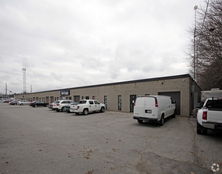 1252 Speers Rd, Oakville, ON à vendre - Photo de l’immeuble – Image 2 sur 2