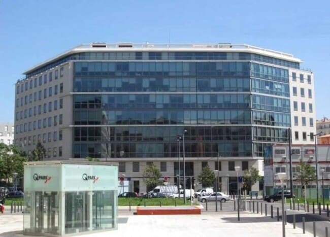 Plus de détails pour 2-4 Place Laurent D'Arvieux, Marseille - Bureau à louer