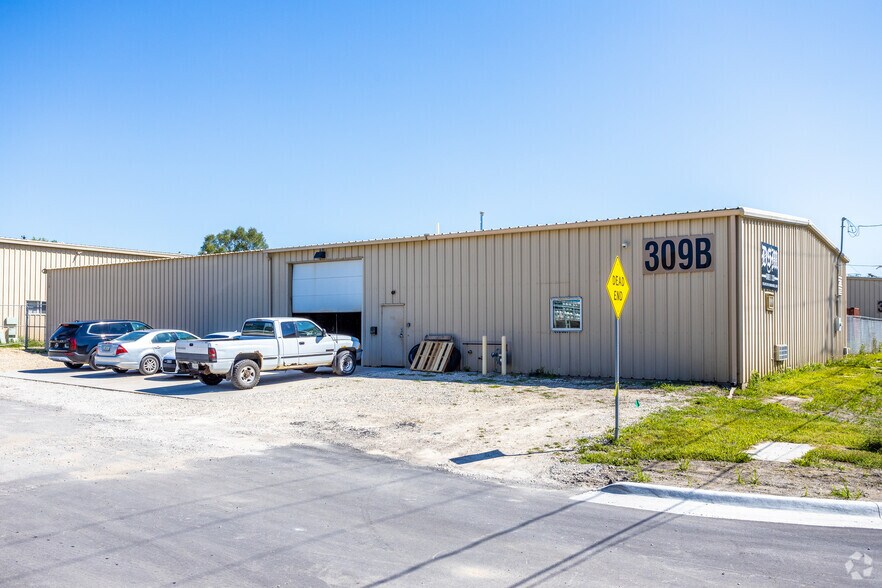 309 SE 8th St, Des Moines, IA à vendre - Photo de l’immeuble – Image 2 sur 6