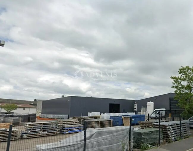 Plus de détails pour 28 Rue De Blainville, Dombasle-sur-Meurthe - Local d'activités à louer