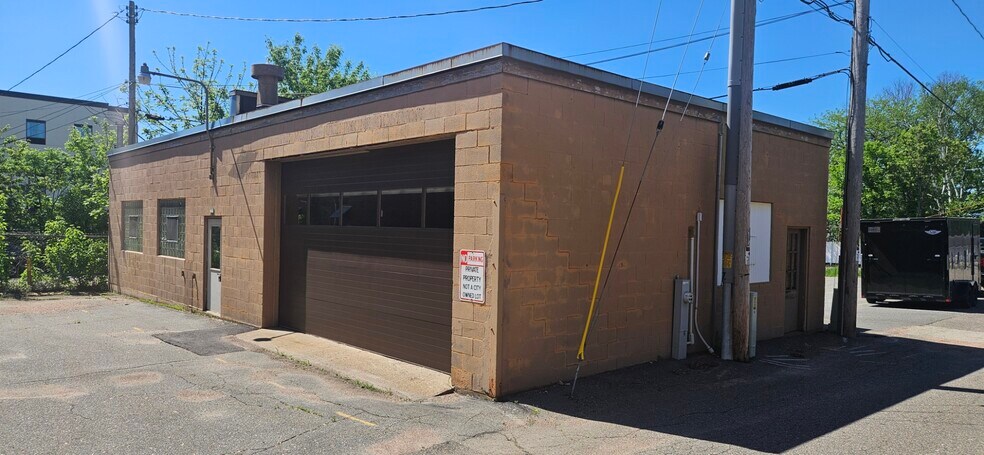 310 Main St, Mosinee, WI à vendre - Photo de l’immeuble – Image 2 sur 11